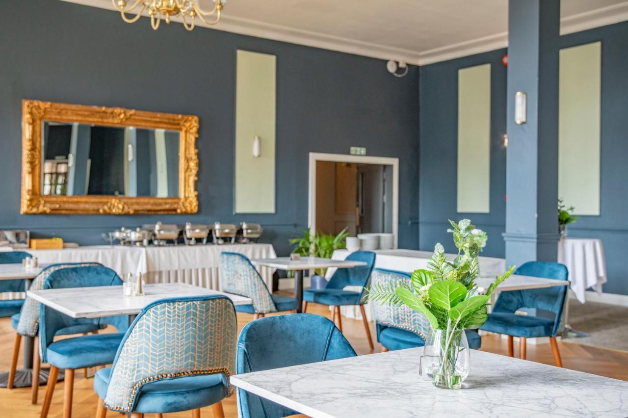 Radisson Blu Hotel, Perth Ngoại thất bức ảnh