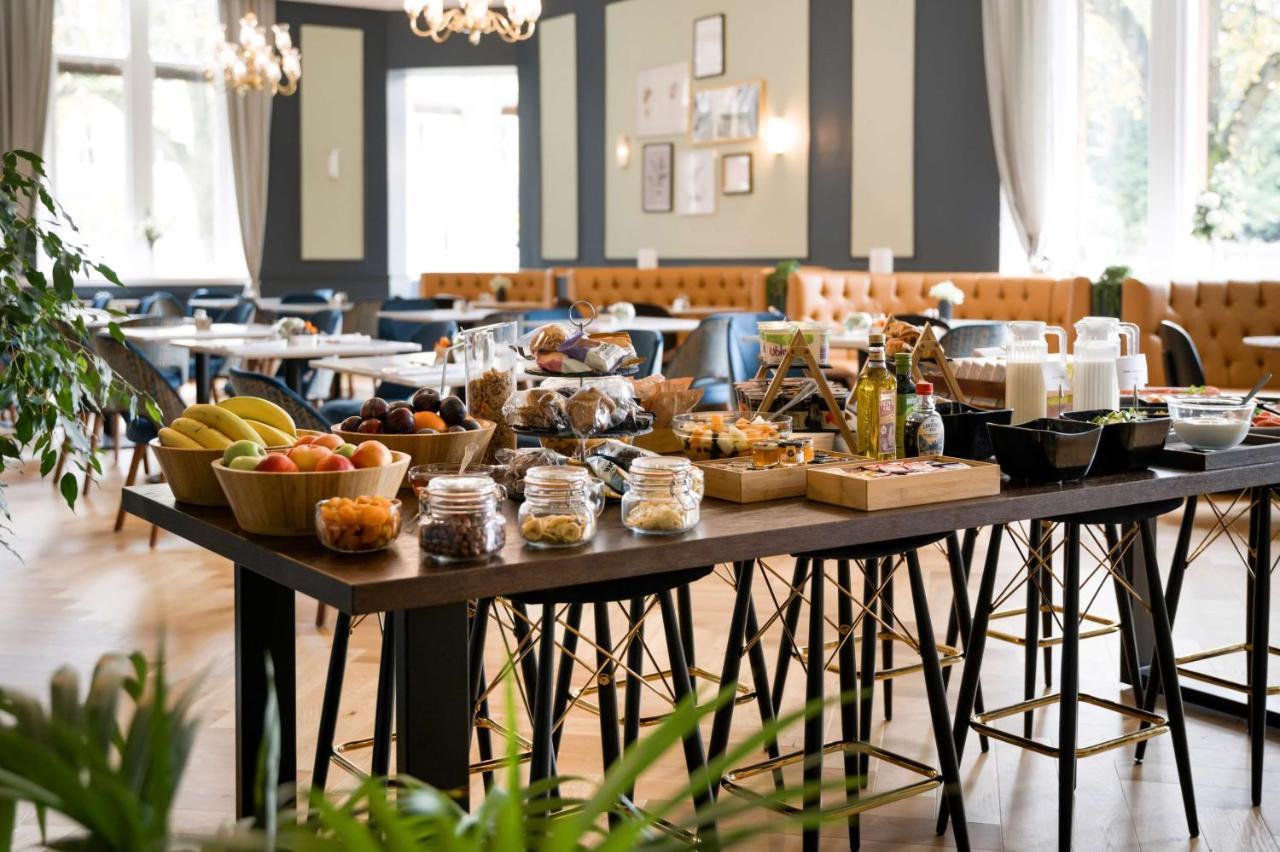 Radisson Blu Hotel, Perth Ngoại thất bức ảnh